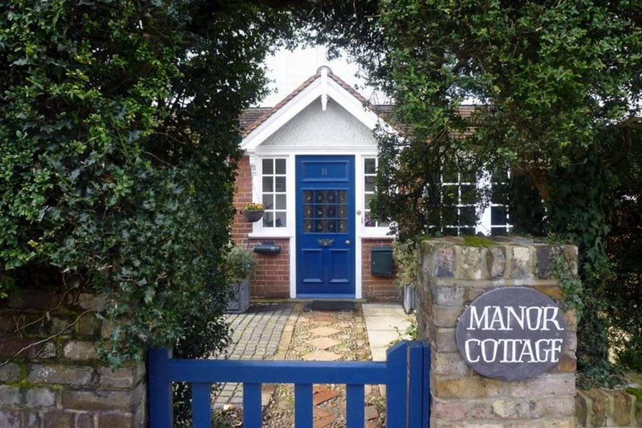 Manor Cottage Bed And Breakfast Windsor Dış mekan fotoğraf